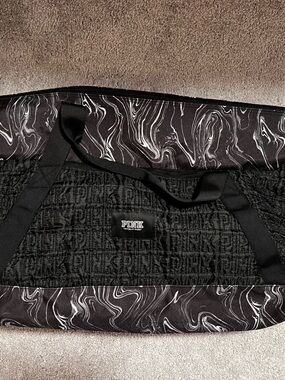 PINK Victoria's Secret Black Marble-Trim Duffel